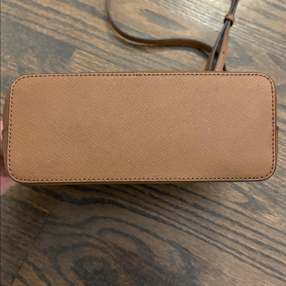 Michael Kors Brown Saffiano Cindy Crossbody - Picture 7 of 11